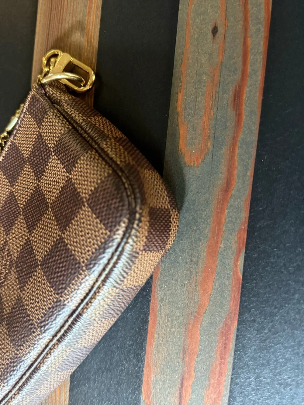 Louis Vuitton mini pochette